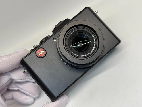 Leica lux digital camera - 5,