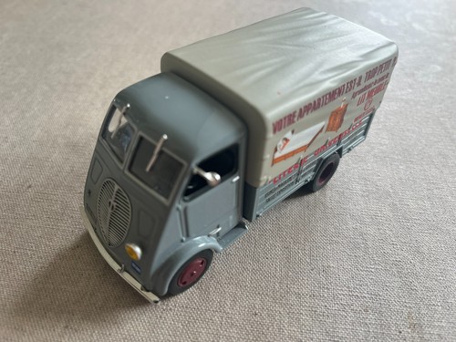 Peugeot camion dma - dma, 1/43°