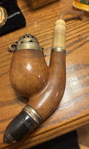 Hand carved bruyere - carved,
