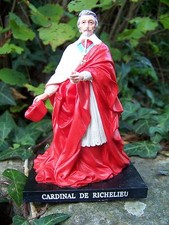 RE0134  FIGURINE STATUETTE   CARDINAL  DE  RICHELIEU  HISTOIRE Jean du Plessis