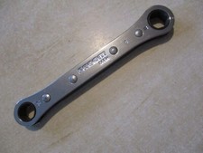 clé à cliquet facom 68BH 10X11 neuve