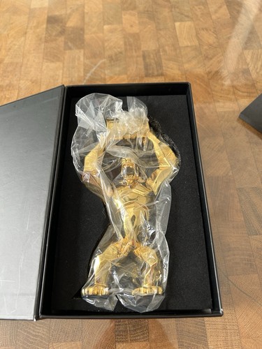 Richard orlinski statue - richard,