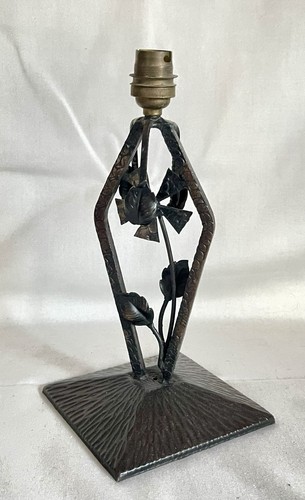 Art deco pied - pied, ancien