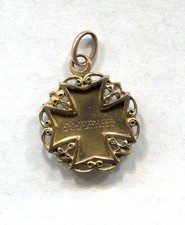 ancienne médaille plaqué or