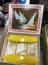 Jouet  vintage années 70 Bateau Catamaran Neuf En Boîte