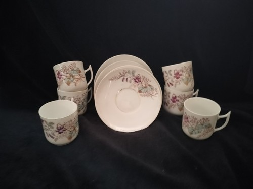 Lot tasses 5 - 6, sous