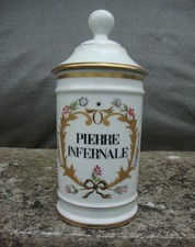 Pot à PHARMACIE , Porcelaine