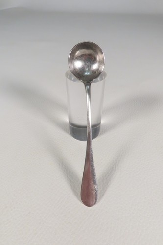 Ancienne jolie petite cuillere - ancienne,