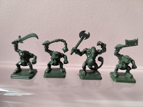 Hero quest lot - quest, figurines
