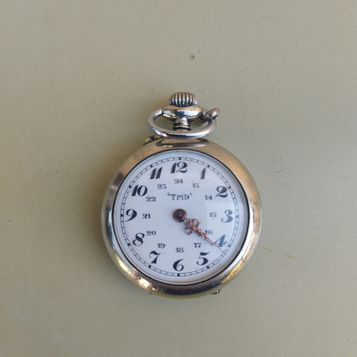 Trib mini montre de - ·,