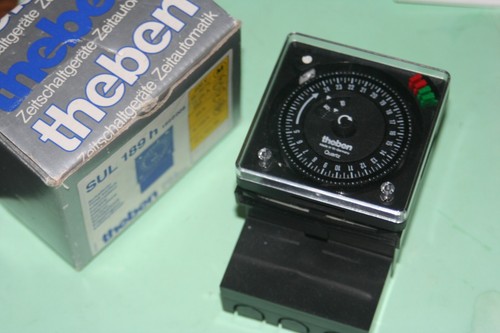 Horloge programmable