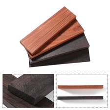 Guitare ébène bois blanc