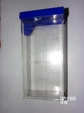 1 boite publicitaire verseuse