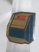 pins pin's machine industriel a identifier