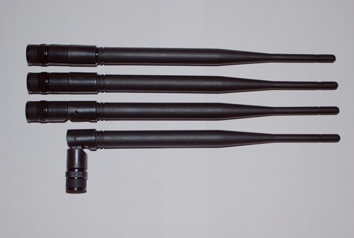 Pcs wave bnc antennas - 4, 1/2-wave