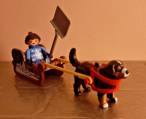 Playmobil enfant traîneau - enfant,