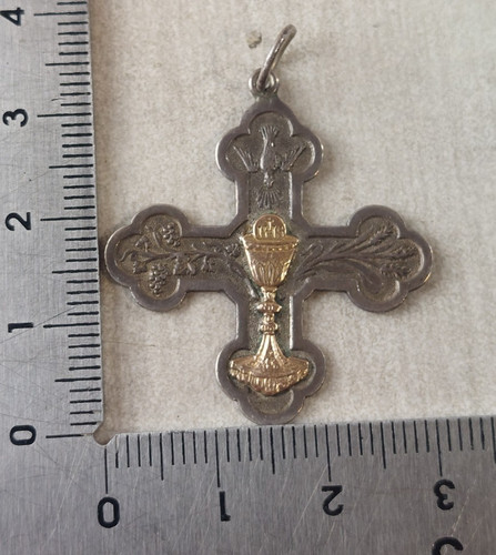 Ancien pendentif religieux - , /