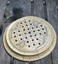 VINTAGE  JEU DE SOLITAIRE PLATEAU RESINE IMITATION SCRIMSHAW BILLES EN VERRE