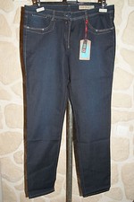 Jeans bleu neuf taille 46