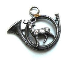 Ancien pendentif Venerie Chasse Courre Cor Cerf.