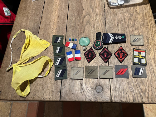 Lot insigne militaire - insigne,