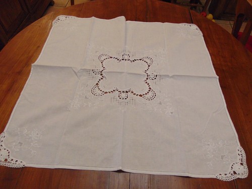 Nappe thé blanche coton - à,