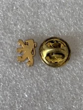 pin's logo Peugeot emblème insigne lion symbole Dorée Voiture car pin