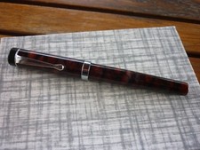 Stylo plume de collection. Iridium point. Germany. Laqué style marbré.