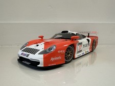 Porsche 911 GT1 (996) #17 Marlboro 1:18 - UT Models - État Parfait - Rare
