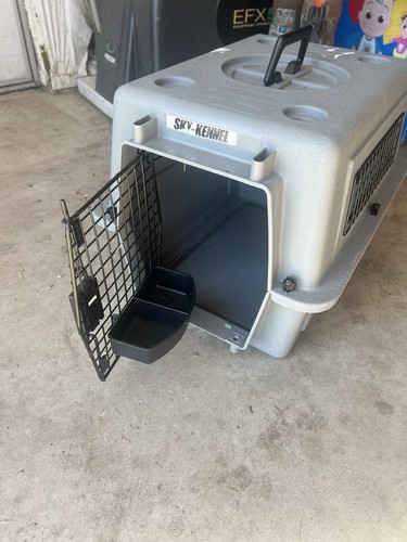 Petmate sky kennel for air - petmate,