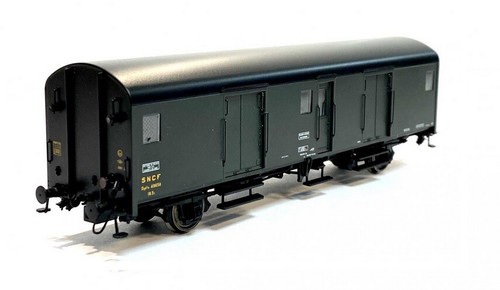 Models mw30302 fourgon - ls,
