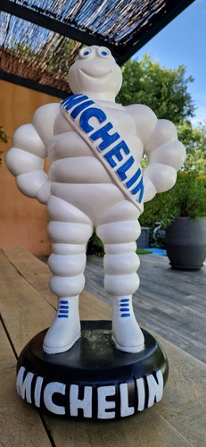 Michelin statue bibendum - michelin,