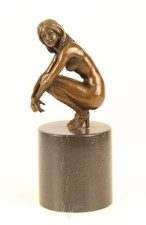 Sculpture Femme nue assise en