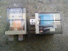 1 x relais FINDER   contact NO