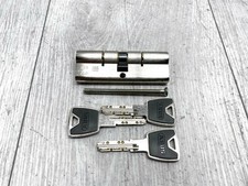 Cylindre profilé pour portes