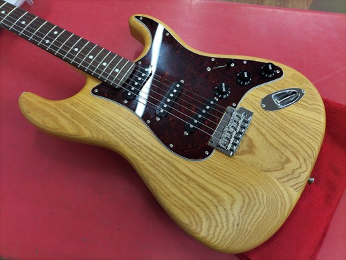 Guitare électrique fender - guitare,