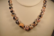COLLIER MURANO VINTAGE GLASS