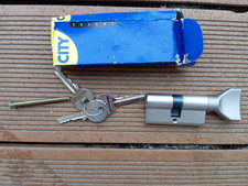 NEUF CYLINDRE DE SECURITE DE