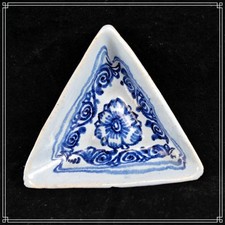 SPLENDIDE COUPE TRIANGULAIRE