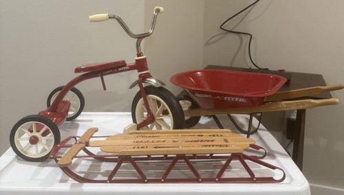 Lot radio flyer red - of, 3.