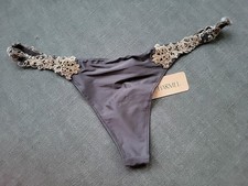 LISE CHARMEL string T2 passion