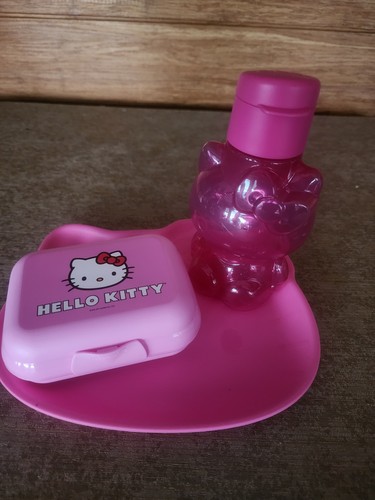 Tupperware hello kitty piece - tupperware,