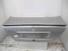 Malle / hayon / coffre