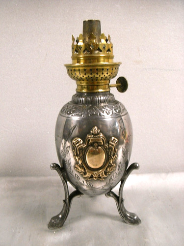 Ancienne lampe a - 🇫🇷,