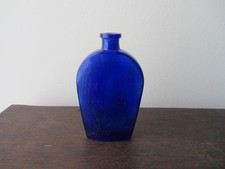 Flacon vide verre bleu cobalt