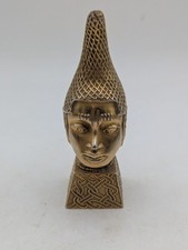 Petite Statue, Tête