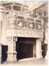 France, Bar-le-Duc, Musée Barrois, cheminée monumentale Renaissance sculptée vin