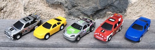 Lot voitures pour circuits - pour,
