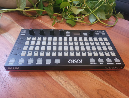 Akai fire studio usb midi - akai,