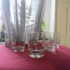  6 verres à whisky en cristal de sèvres modèle  Villers ??  H  7,9 m